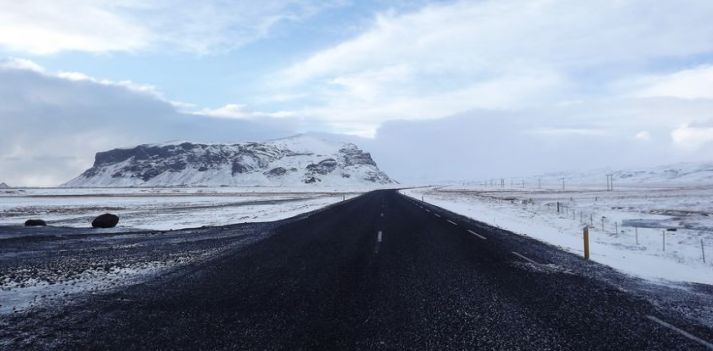 Viaggio invernale in Islanda per osservare l'Aurora Boreale con Azonzo Travel 4